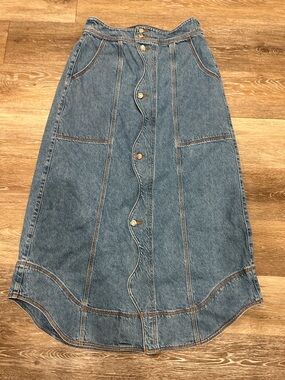 Like New! Farm Rio Denim Button-Front Midi Skirt